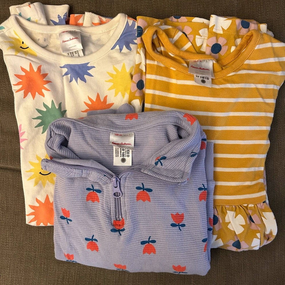 Hanna Andersson Multicolor Clothing Set - 2 dresses and 1 pullover. Size 6-7 US
